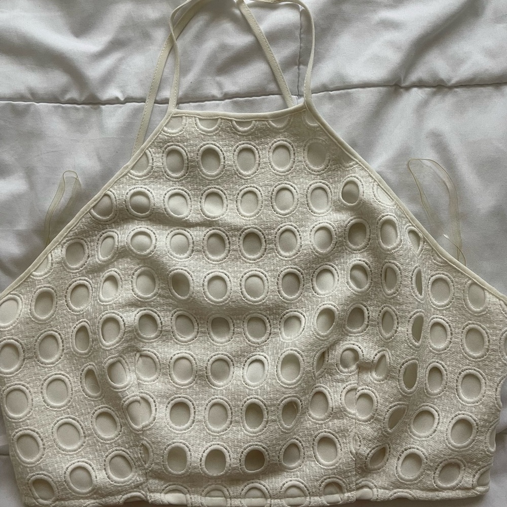 L’ATISTE white crop top